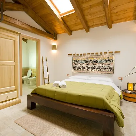 לינה וארוחת בוקר Stentadi 3*