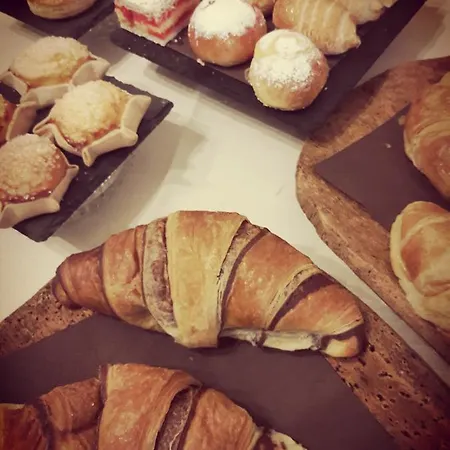 ベッド・アンド・ブレックファスト Stentadi